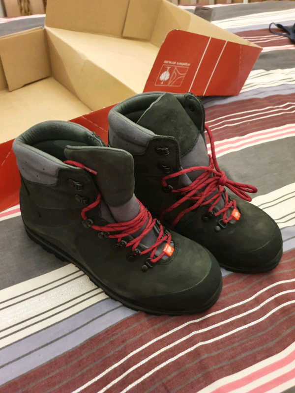 strauss s3 safety boots